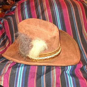SUEDE GYPSY-COWBOY HAT